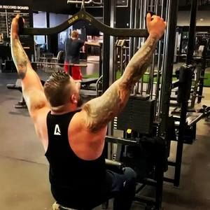 Meet your Posher, Bobby